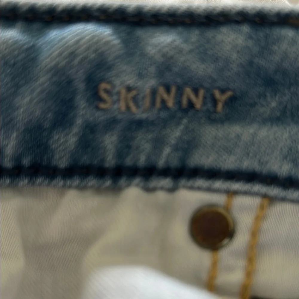 Men’s Light Blue Jeans - Picture 6 of 6